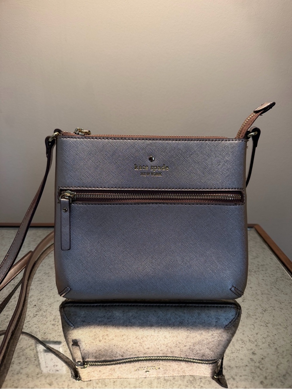 Kate Spade New York - Cedar Street Tenley Metallic Gold crossbody - Picture 4 of 7